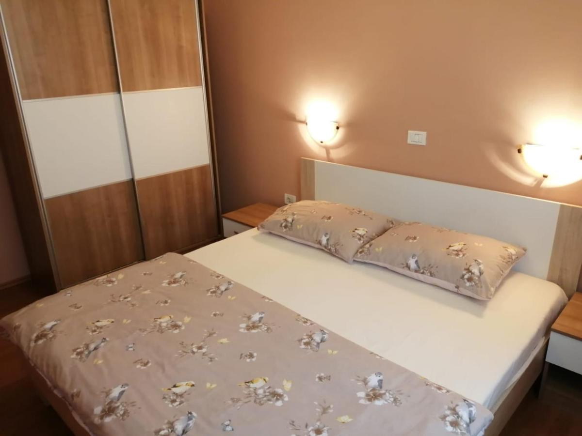 Appartamento Christian Mali Lošinj Esterno foto