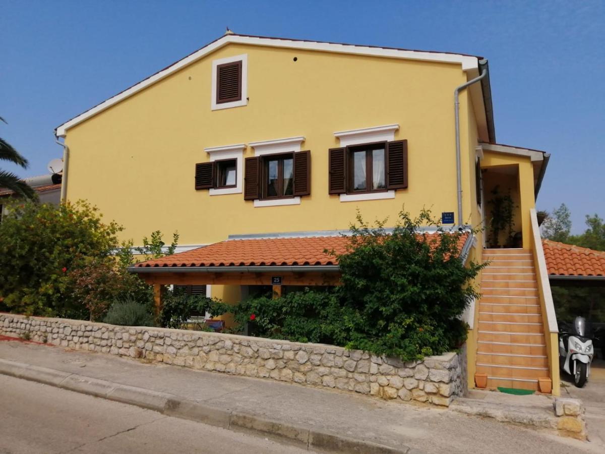Appartamento Christian Mali Lošinj Esterno foto
